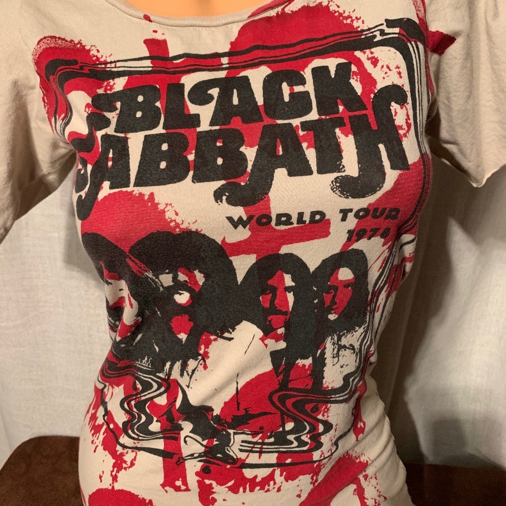 Vintage Black Sabbath Rock n Roll Tee.